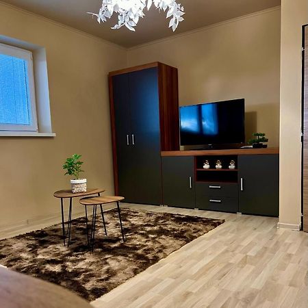 Garzon/ Studio Apartment Sahy المظهر الخارجي الصورة